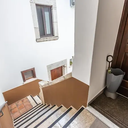 Vicolo Della Cattedrale 3*